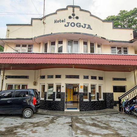 Hotel Jogja Bukittinggi Εξωτερικό φωτογραφία