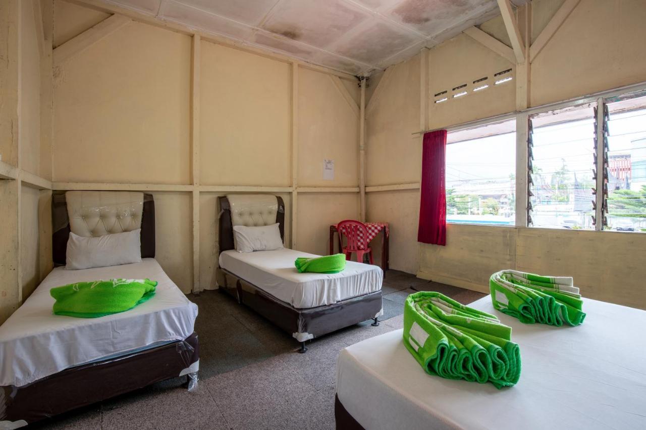 Hotel Jogja Bukittinggi Εξωτερικό φωτογραφία