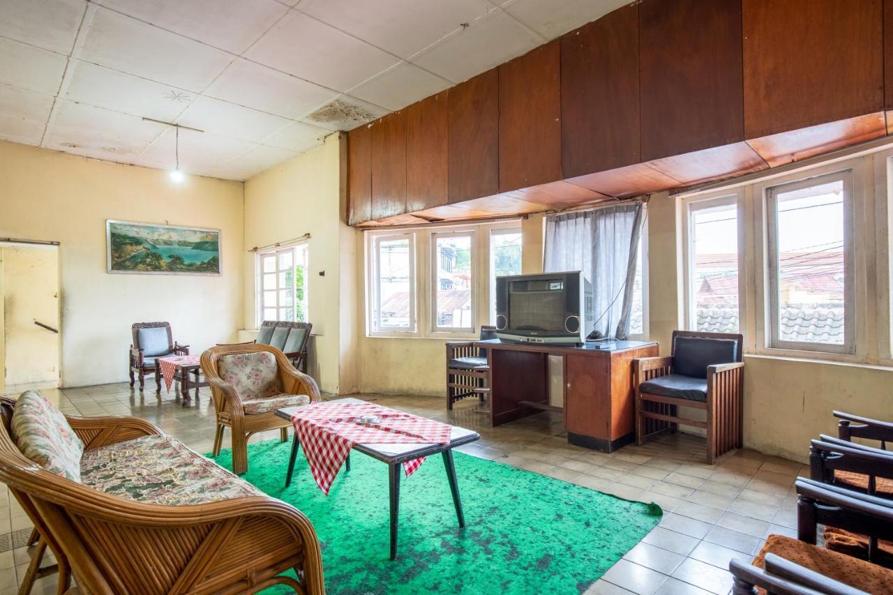 Hotel Jogja Bukittinggi Εξωτερικό φωτογραφία